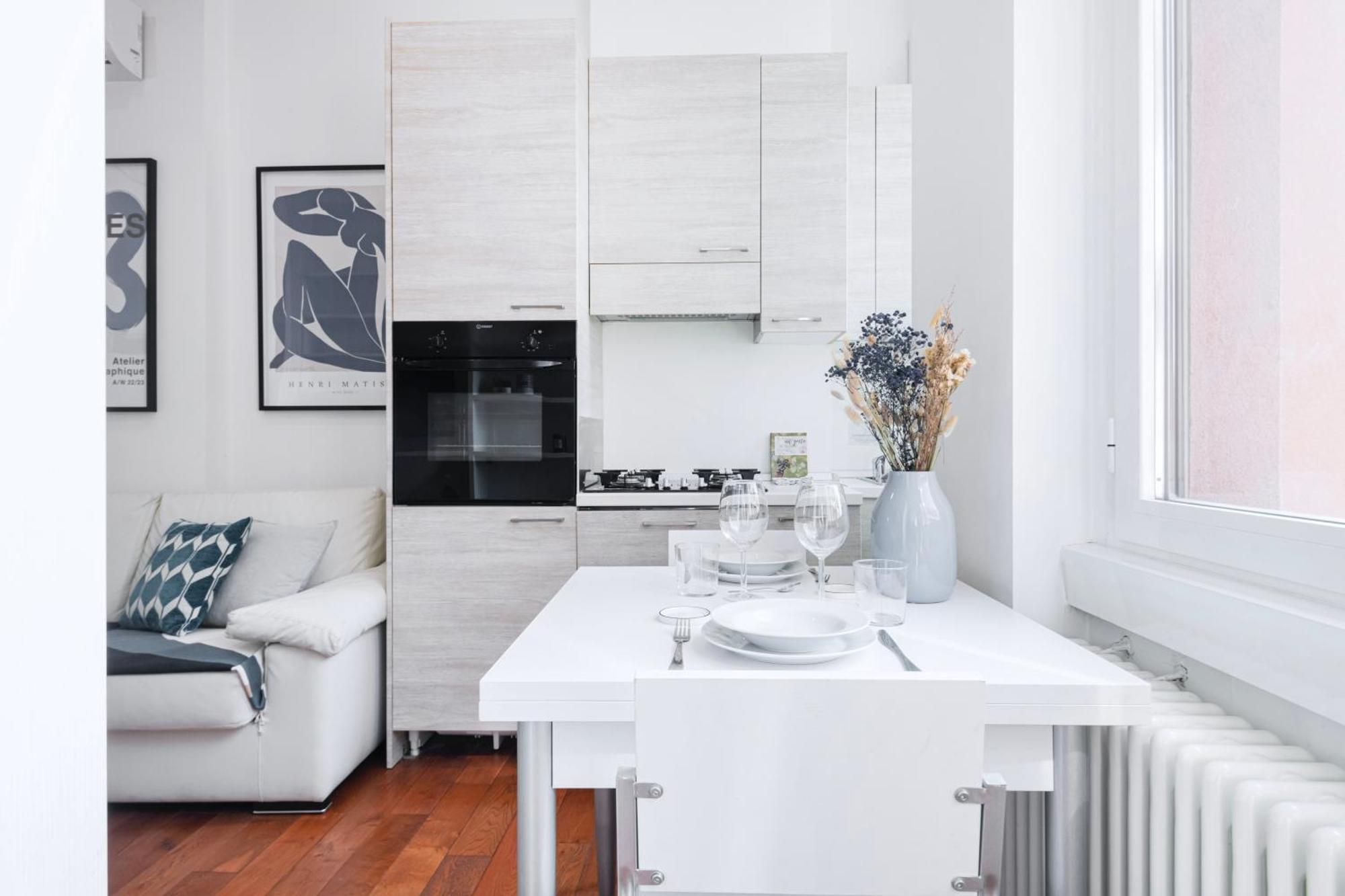 Nice And Cozy Studio In Porta Romana By Easylife Milan Exterior photo